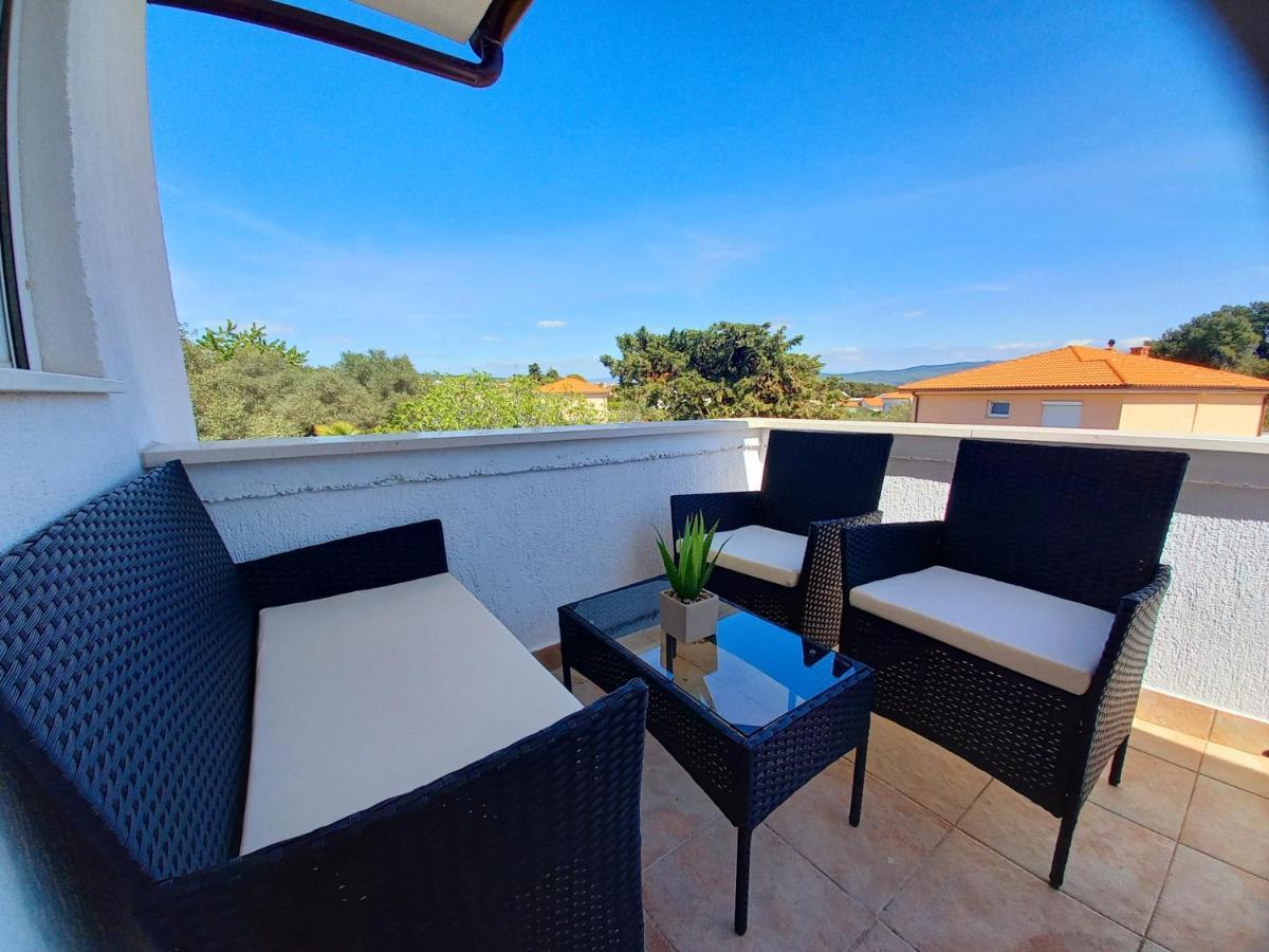 Studio Apartmani “Jarnecic” Đảo Krk Ngoại thất bức ảnh